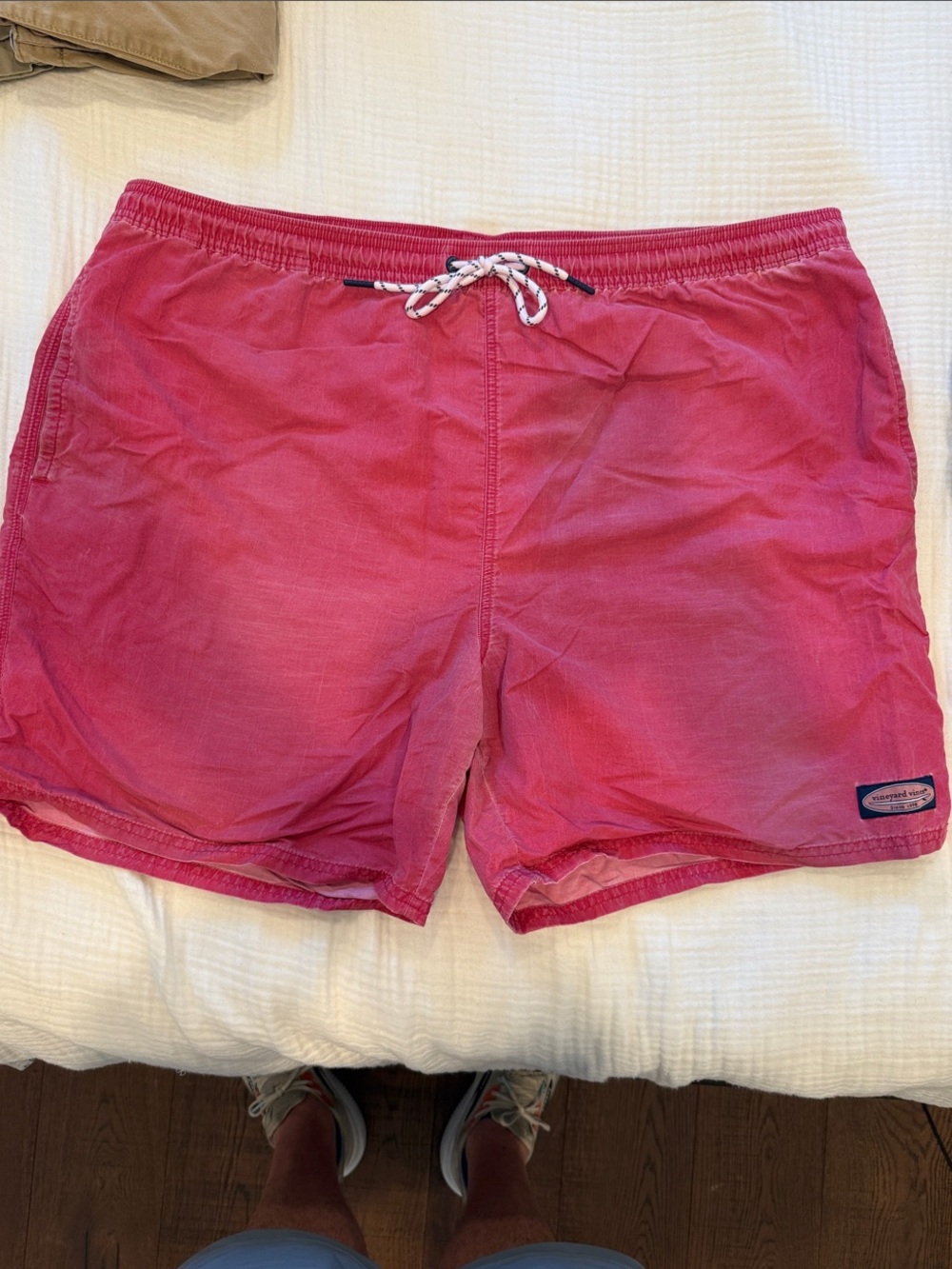 Vineyard Vines Men's Hot Pink Swim Trunks